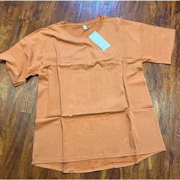 NWT Goumi Kids Clay Parent Tee SZ M / L Oversized Unisex Top Orange Shirt Womens - Picture 1 of 3